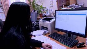 Почему задерживают выплату пособия в Том Фарр