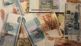 Правда ли, что будет выплата 10 000 рублей? в Том Фарр