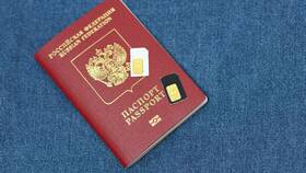 Зачем Тинькофф фотографирует паспорт при получении карты в Том Фарр